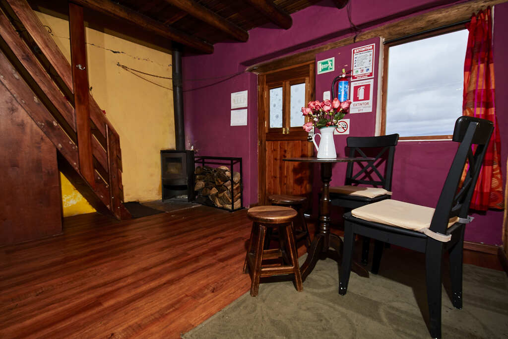 cotopaxi-lodge-dining-room